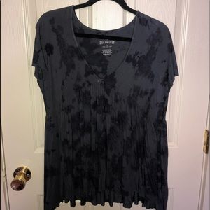 American Eagle Soft and Sexy V Neck Shirt
